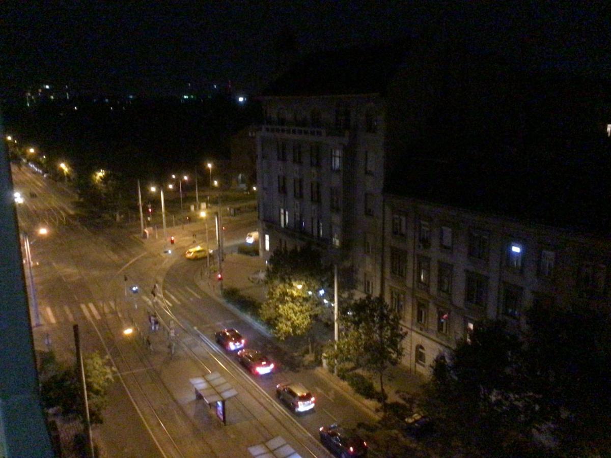 Pastelle Apartment With Own Parking Place Budapest Exterior foto