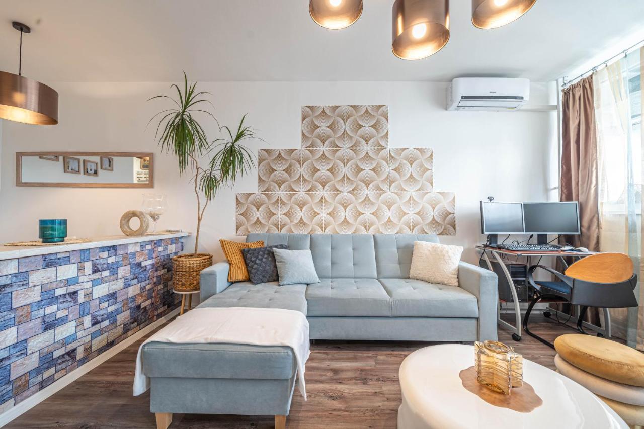 Pastelle Apartment With Own Parking Place Budapest Exterior foto