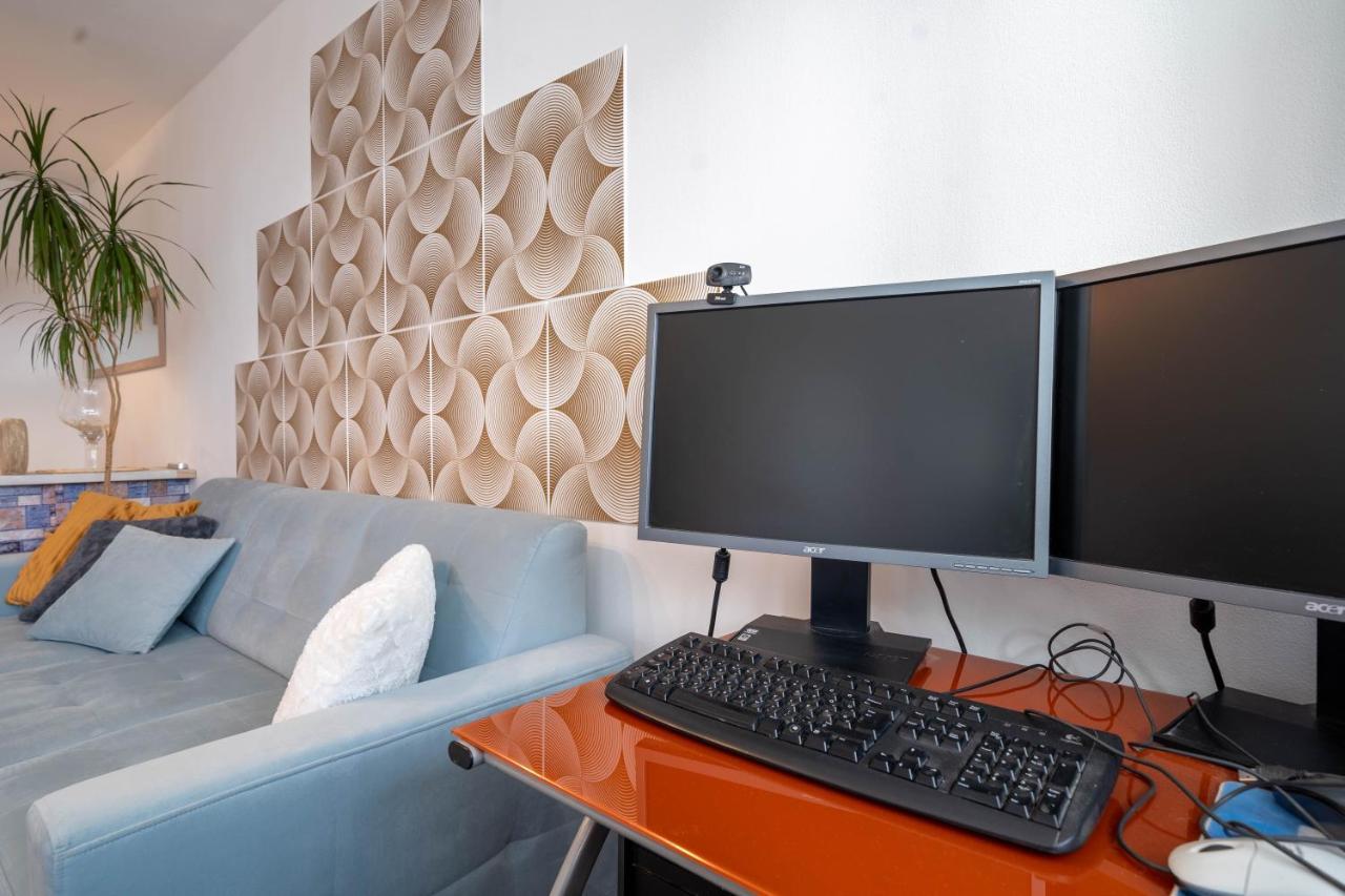 Pastelle Apartment With Own Parking Place Budapest Exterior foto